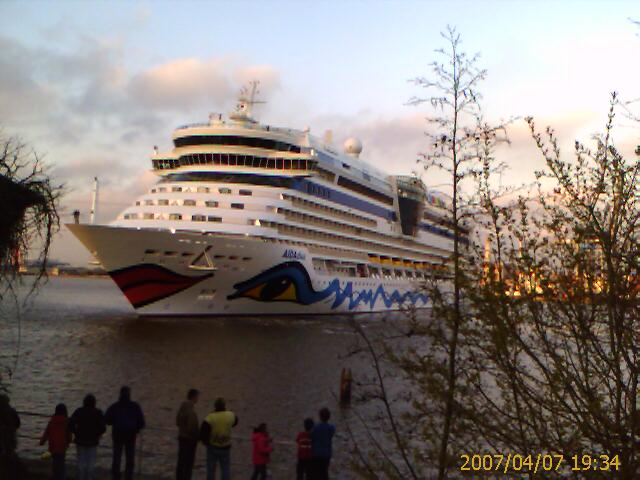 AIDA in Emden 00066